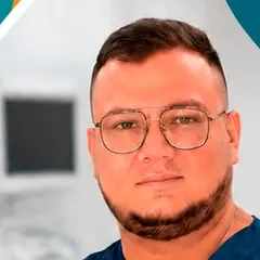 Dr. Alejandro García, ginecólogo y obstetra